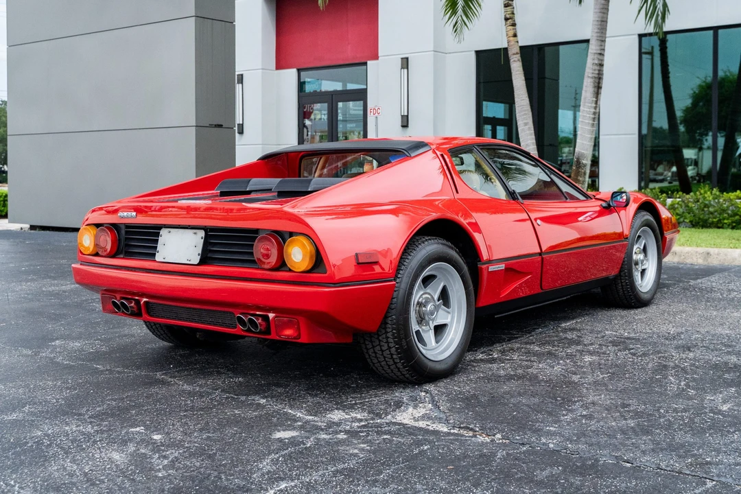 1984 Ferrari 512 BBi - Image 10 of 31