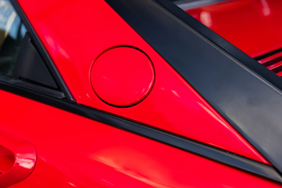 1984 Ferrari Mondial QV - Image 26 of 31