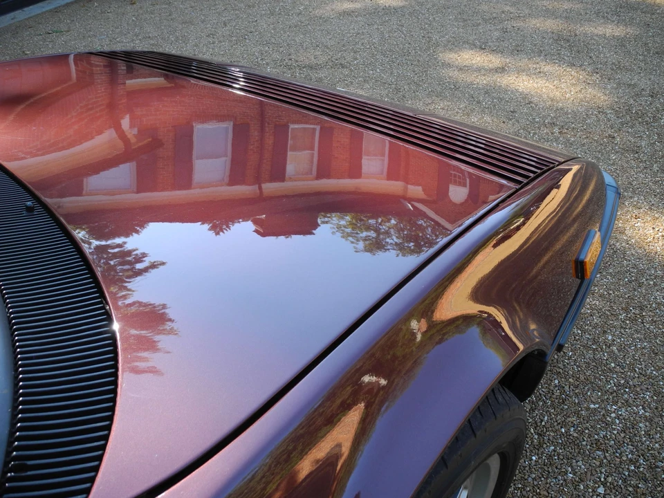 1984 Ferrari Mondial QV - Image 28 of 31