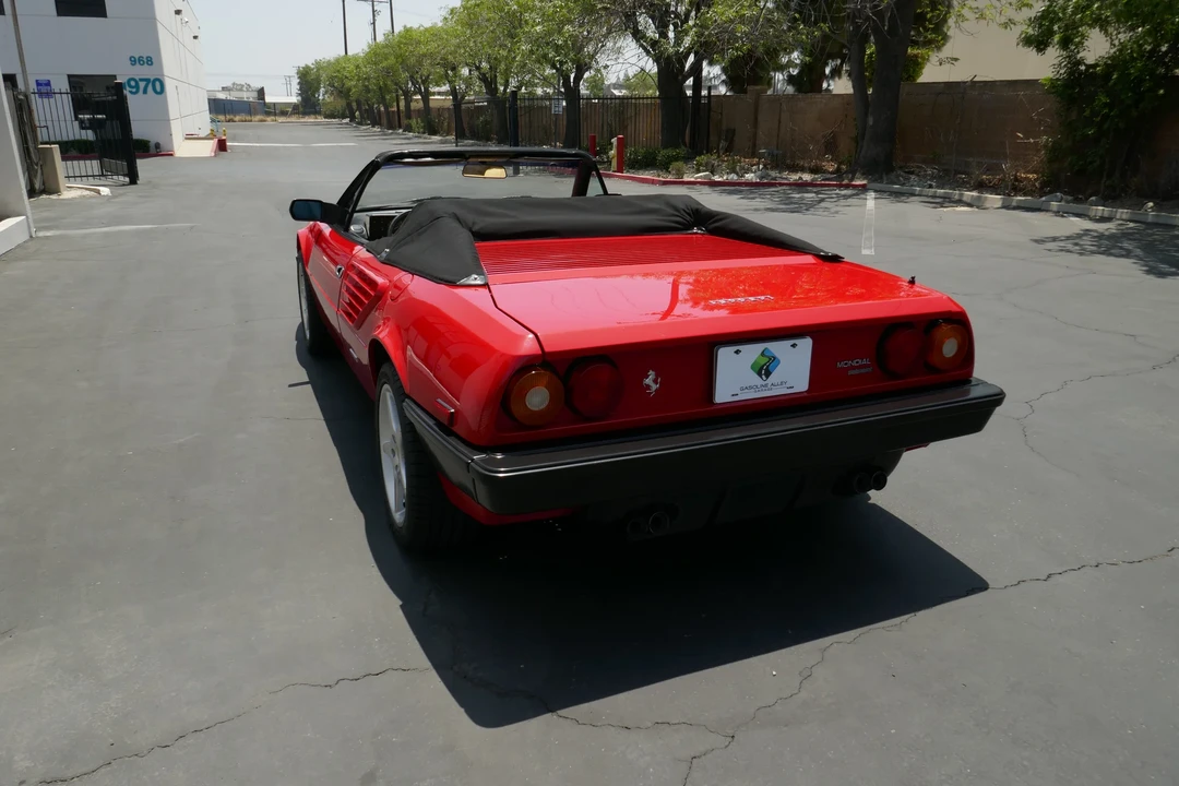 1984 Ferrari Mondial QV - Image 29 of 31