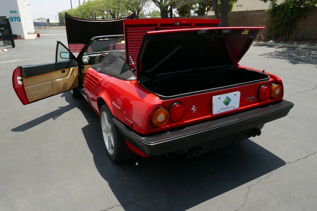 1984 Ferrari Mondial QV - Image 28 of 31