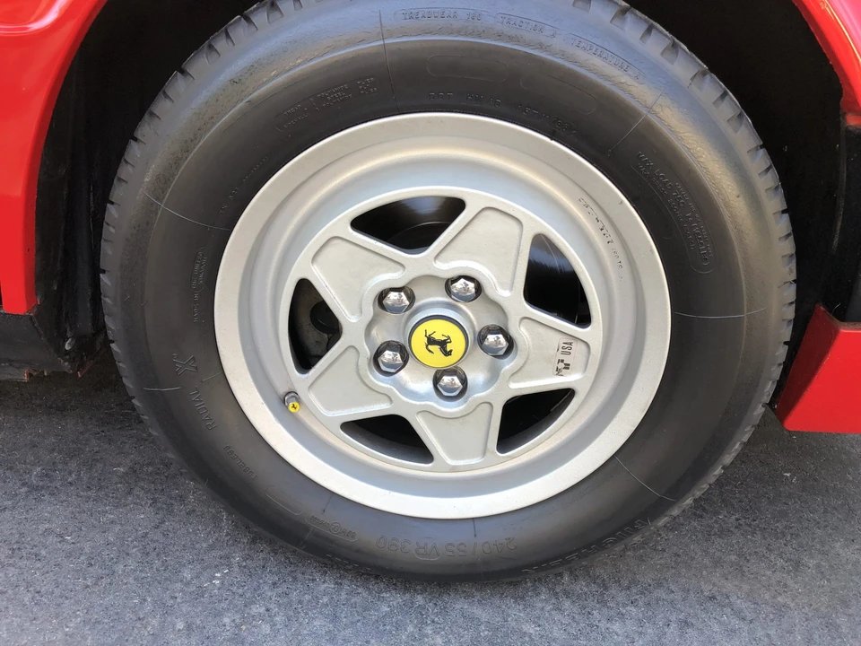 1984 Ferrari Mondial QV - Image 29 of 31