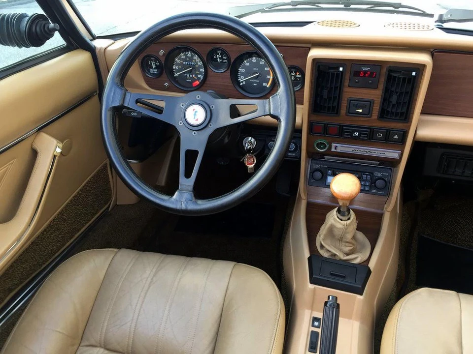 1984 Fiat 124 Sport Spider - Image 10 of 22