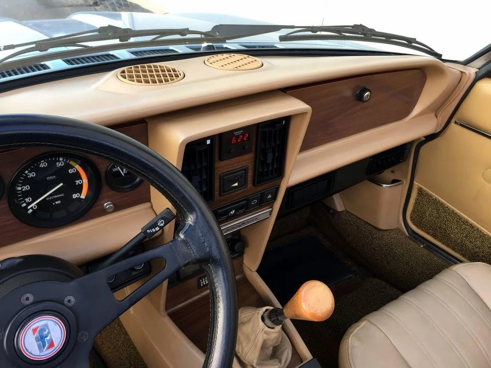 1984 Fiat 124 Sport Spider - Image 11 of 22