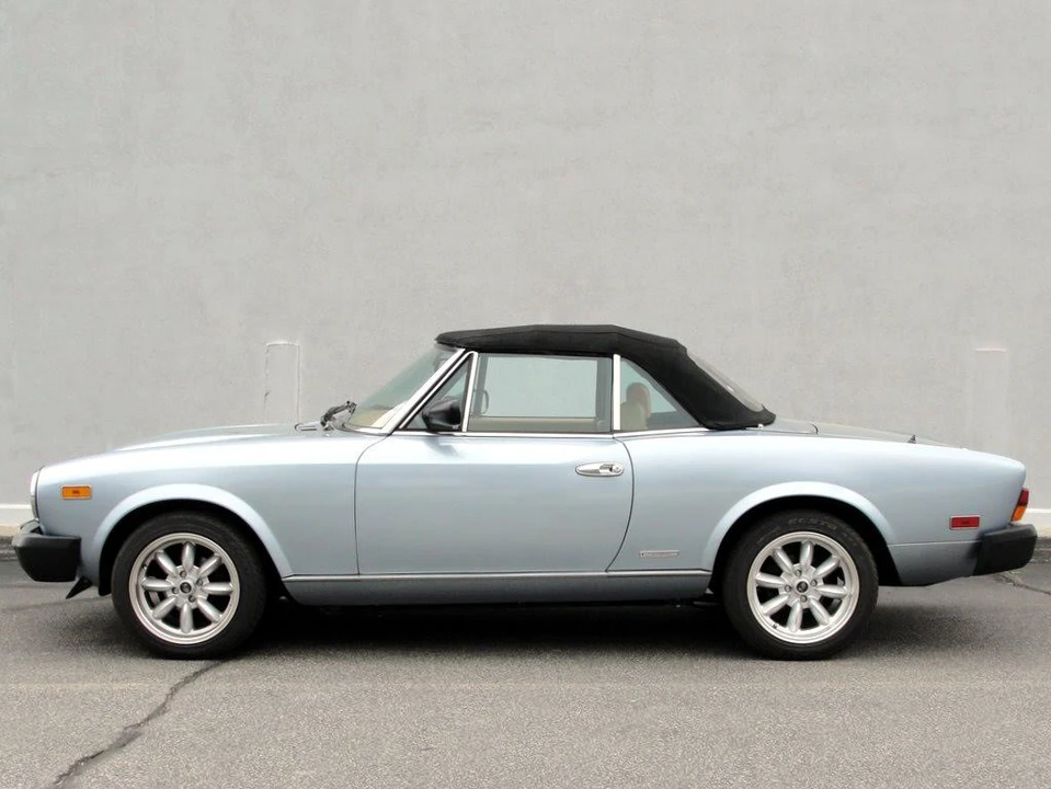 1984 Fiat 124 Sport Spider - Image 3 of 22