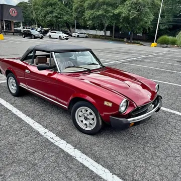 1984 Fiat 124 Sport Spider 2000