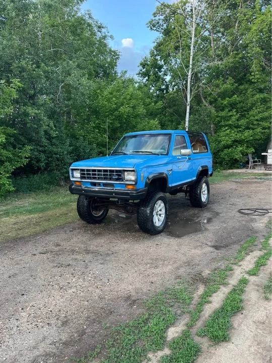 1984 Ford Bronco 3rd Gen - Image 7 of 8