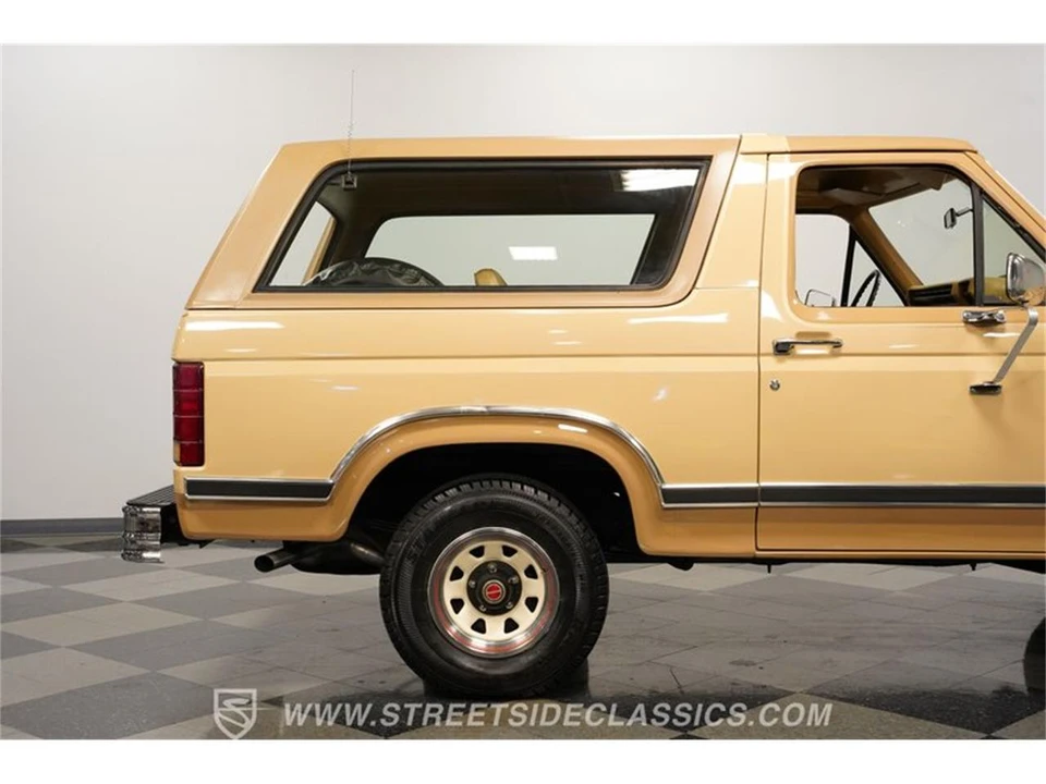 1984 Ford Bronco 3rd Gen - Image 27 of 31