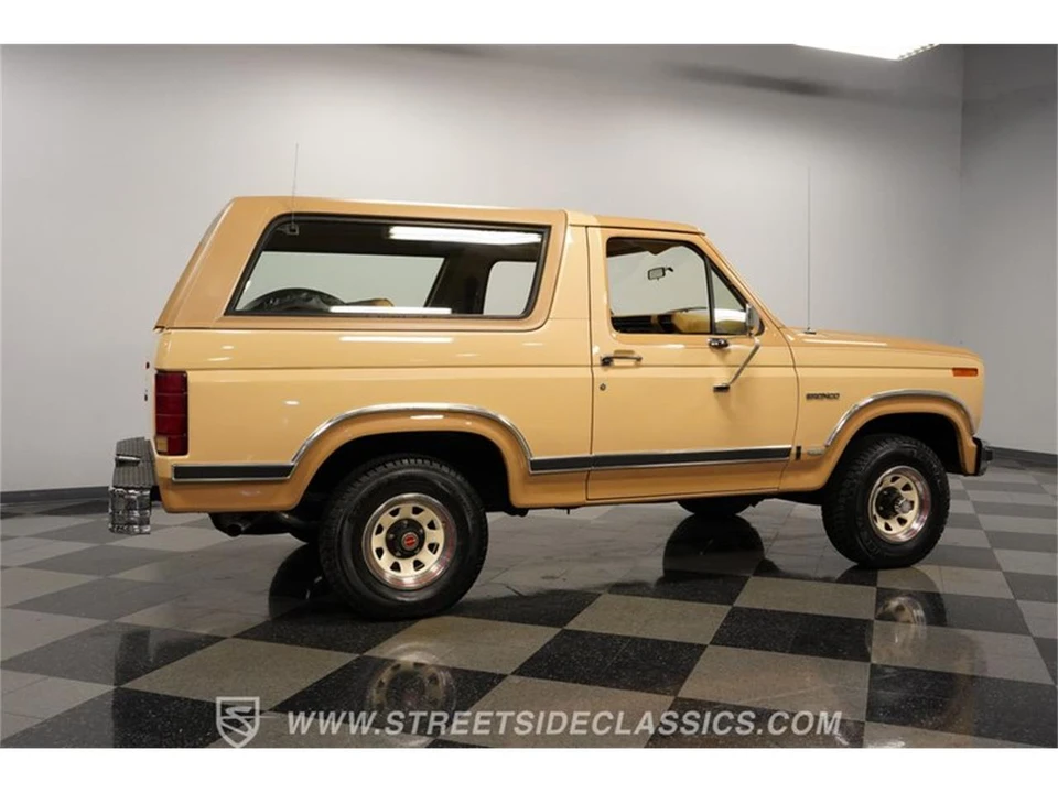1984 Ford Bronco 3rd Gen - Image 11 of 31