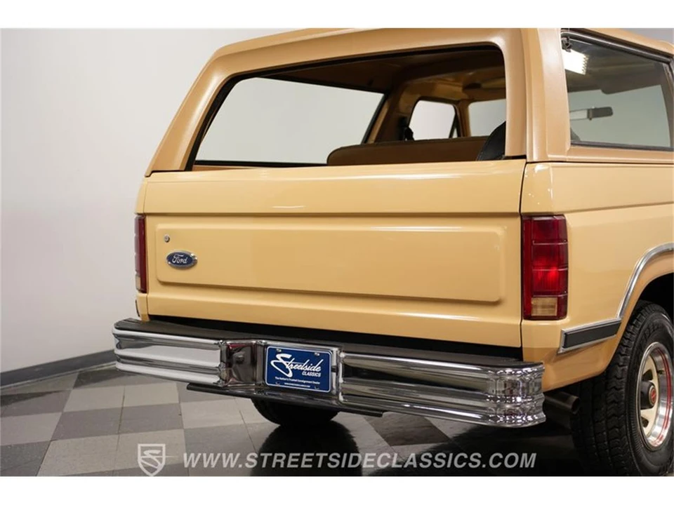 1984 Ford Bronco 3rd Gen - Image 24 of 31