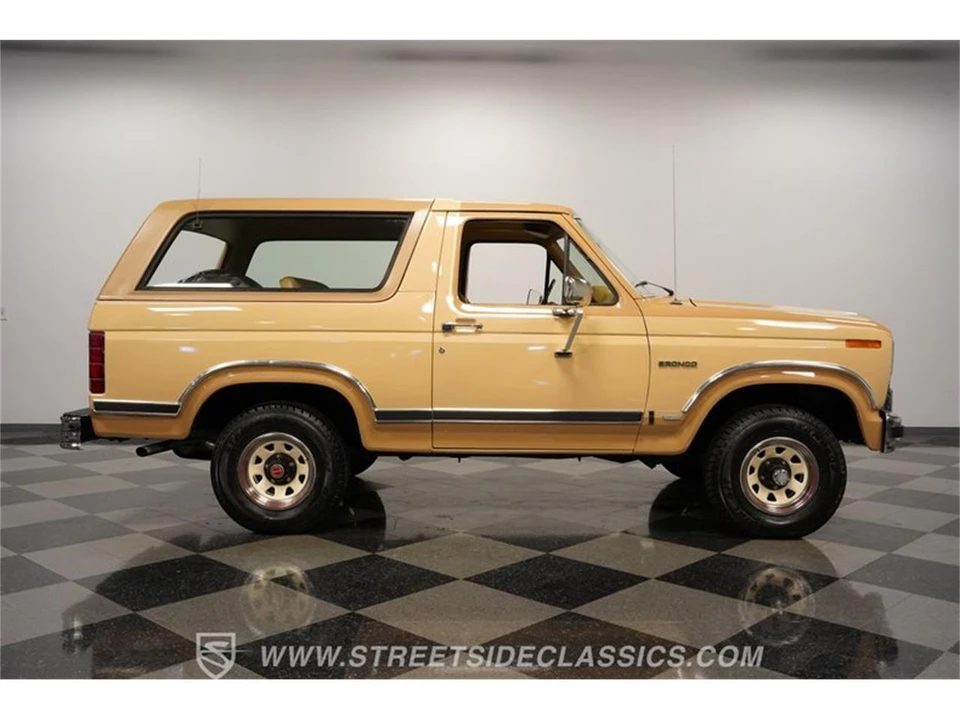 1984 Ford Bronco 3rd Gen - Image 12 of 31