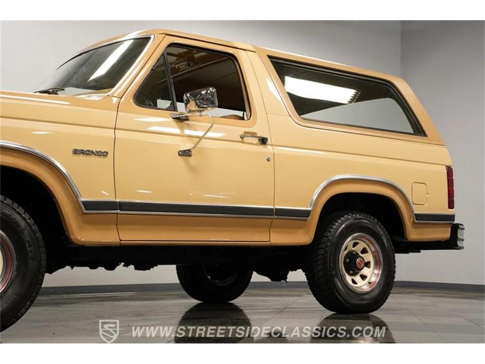 1984 Ford Bronco 3rd Gen - Image 20 of 31