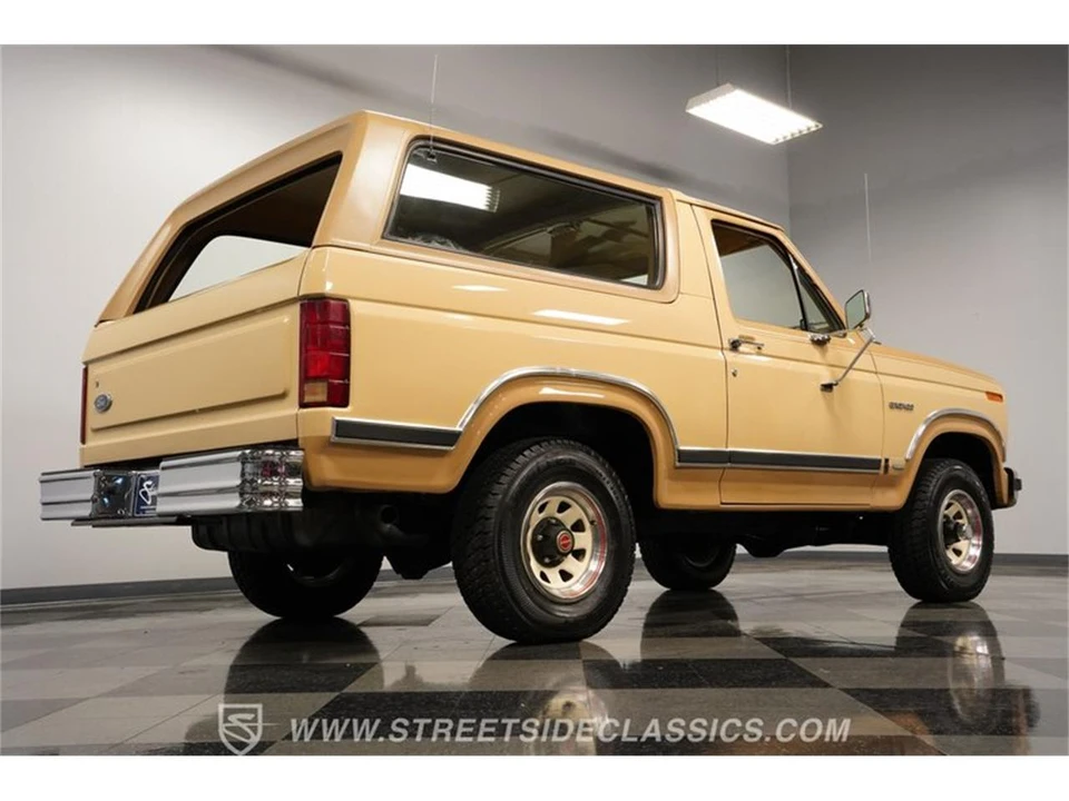 1984 Ford Bronco 3rd Gen - Image 25 of 31