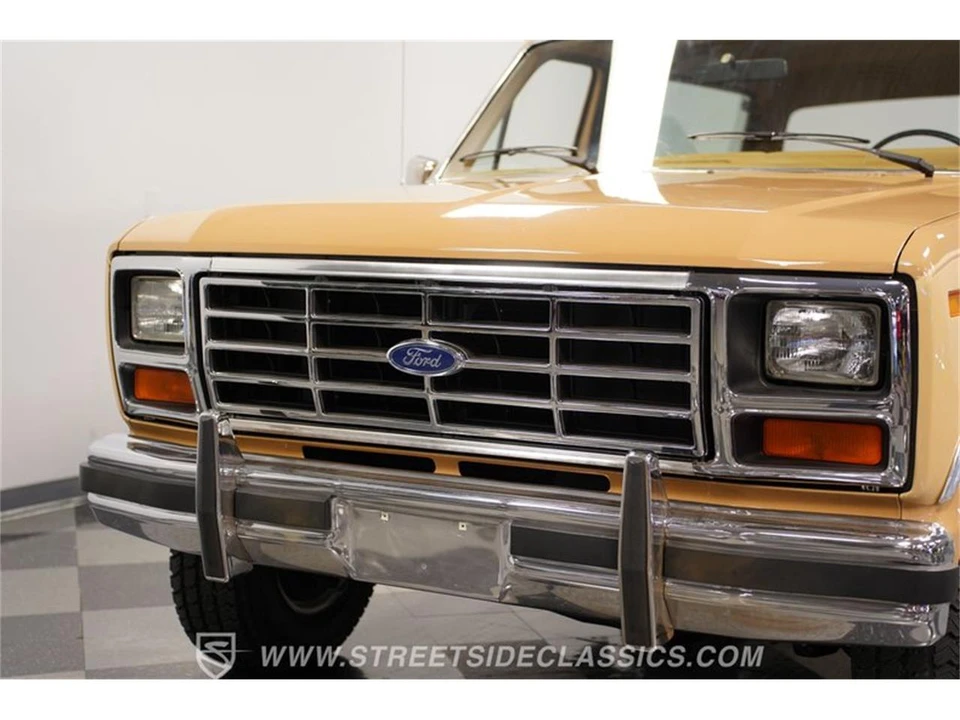 1984 Ford Bronco 3rd Gen - Image 17 of 31