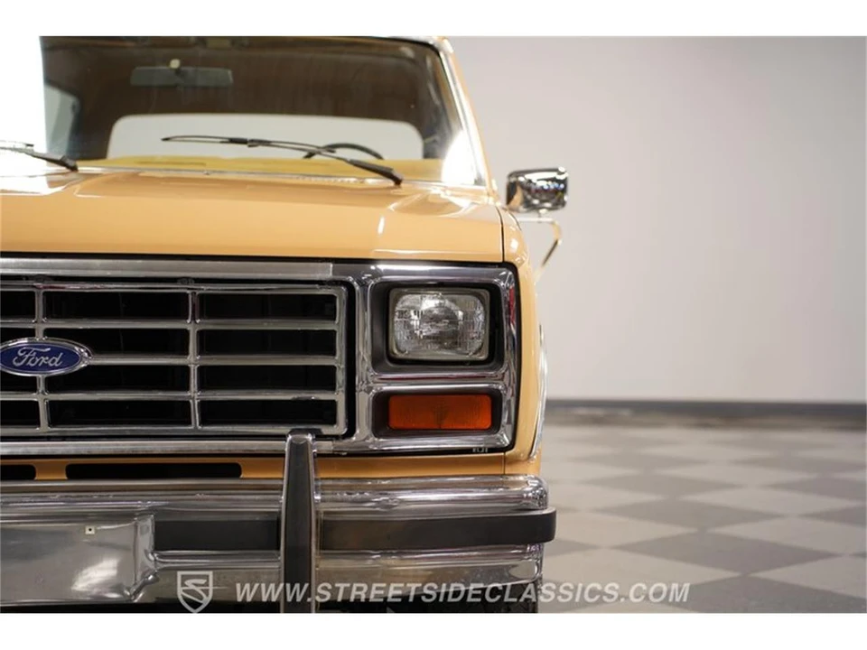 1984 Ford Bronco 3rd Gen - Image 18 of 31