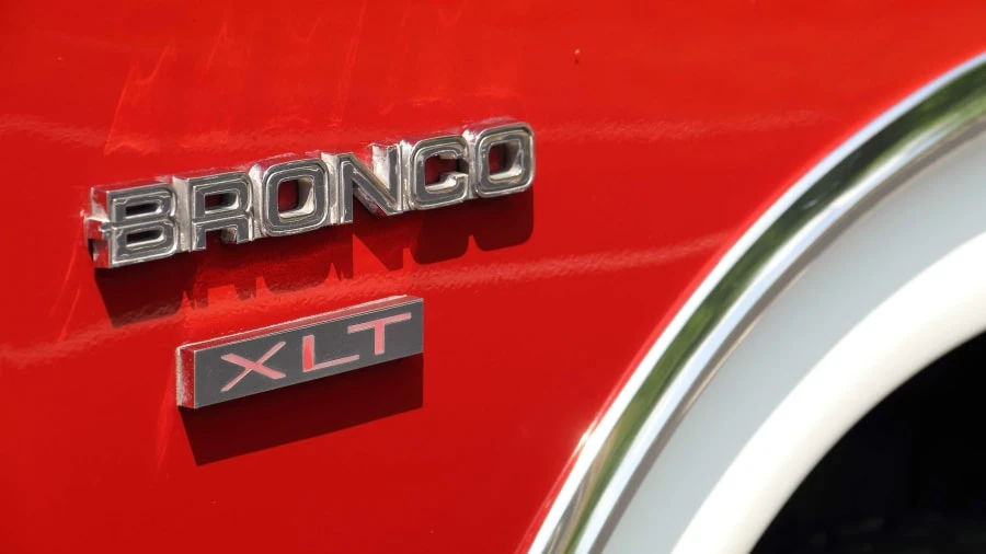 1984 Ford Bronco 3rd Gen - Image 9 of 12