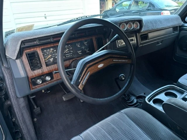 1984 Ford Bronco 3rd Gen - Image 8 of 12