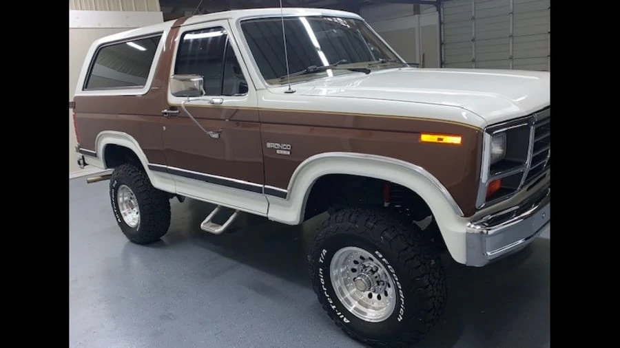1984 Ford Bronco 3rd Gen - Image 4 of 11