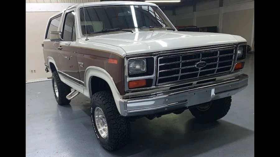 1984 Ford Bronco 3rd Gen - Image 5 of 11