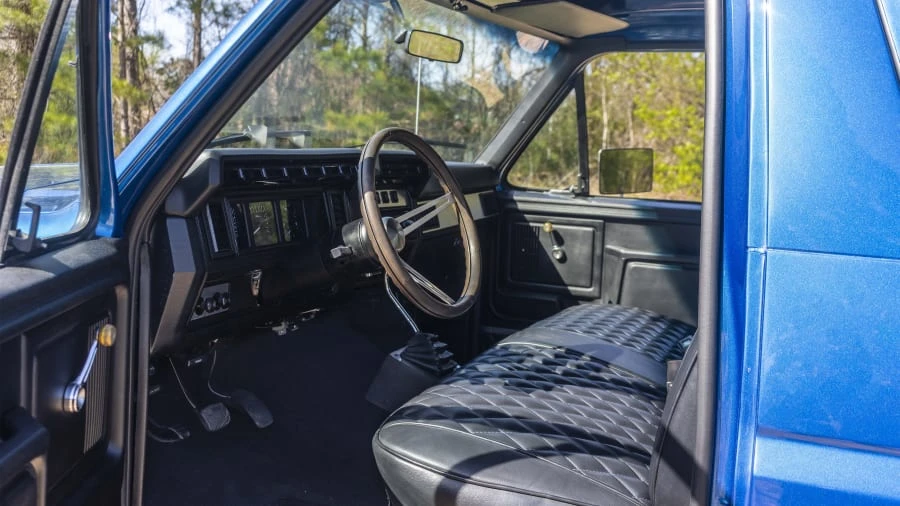1984 Ford Bronco 3rd Gen - Image 24 of 27