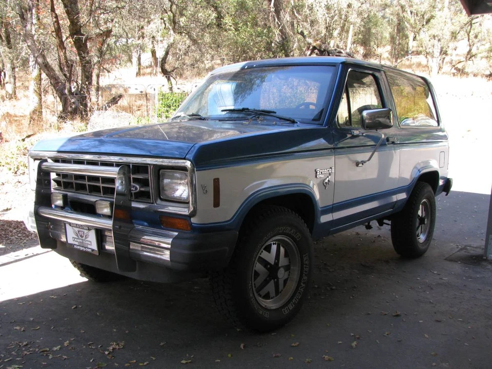 1984 Ford Bronco II - Image 2 of 3
