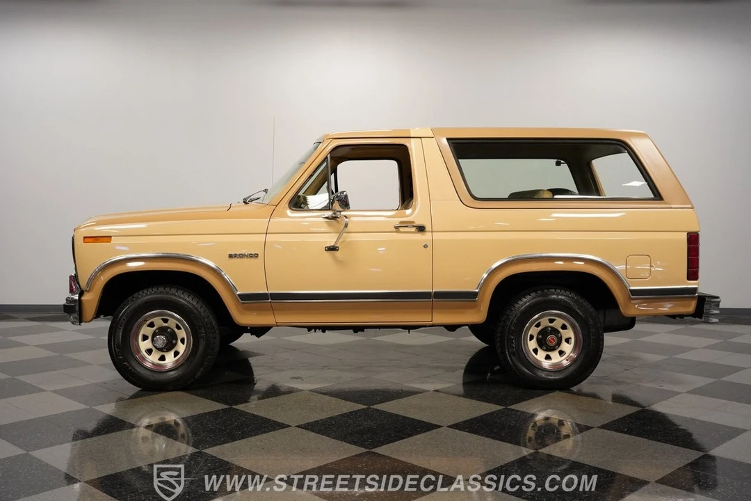 1984 Ford Bronco 2nd Gen - Image 2 of 12
