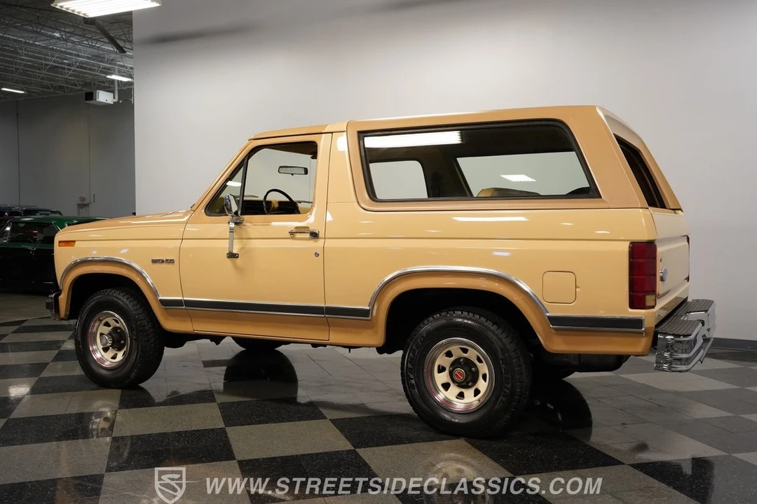 1984 Ford Bronco 3rd Gen - Image 9 of 31