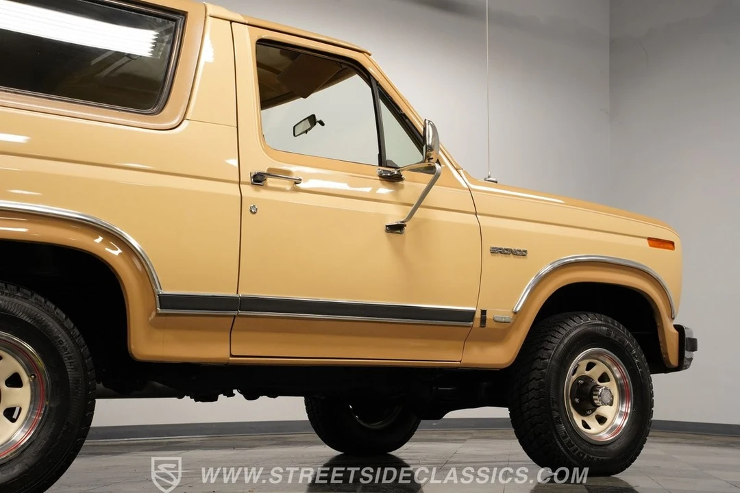 1984 Ford Bronco 3rd Gen - Image 29 of 31