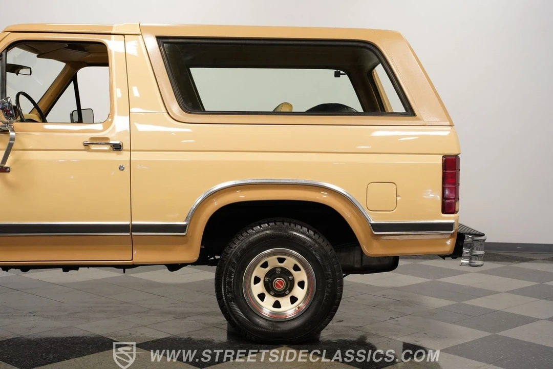1984 Ford Bronco 3rd Gen - Image 25 of 31