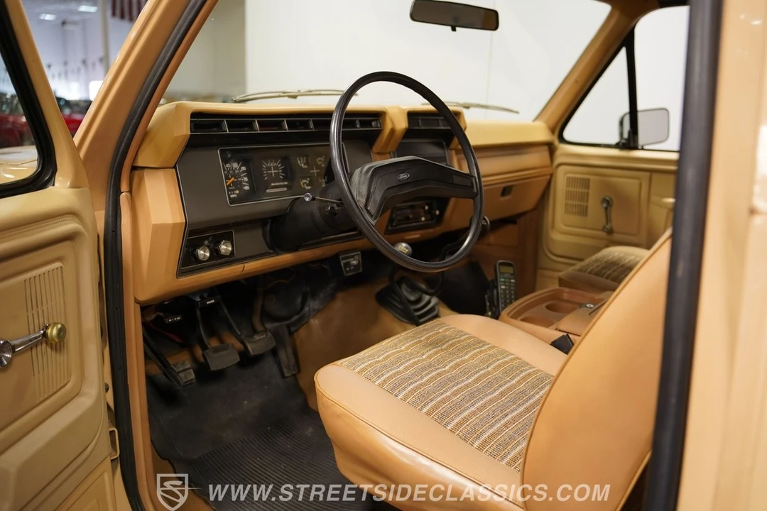 1984 Ford Bronco 3rd Gen - Image 5 of 31