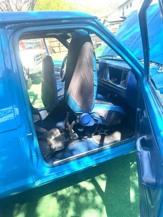 1984 Ford Bronco II - Image 10 of 16