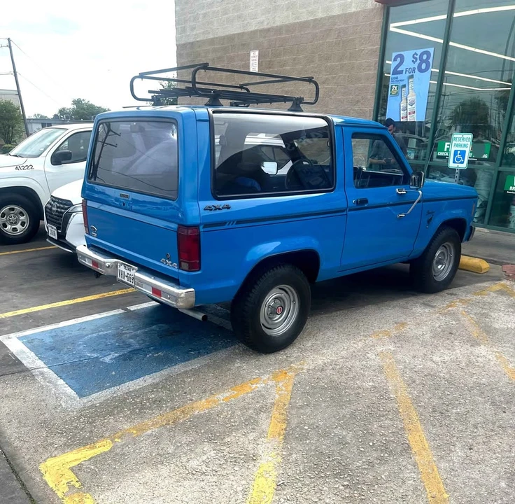 1984 Ford Bronco II - Image 4 of 16