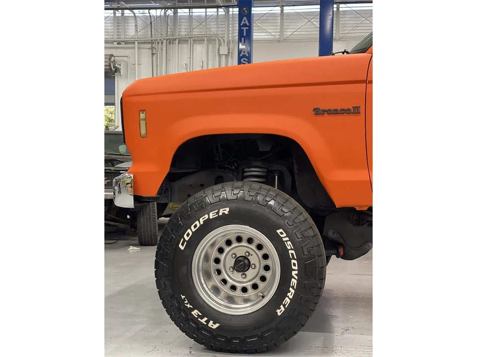 1984 Ford Bronco II - Image 5 of 19