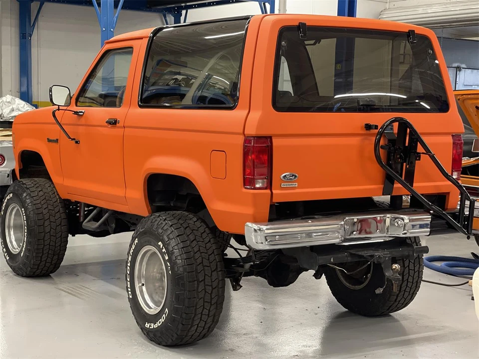 1984 Ford Bronco II - Image 7 of 19