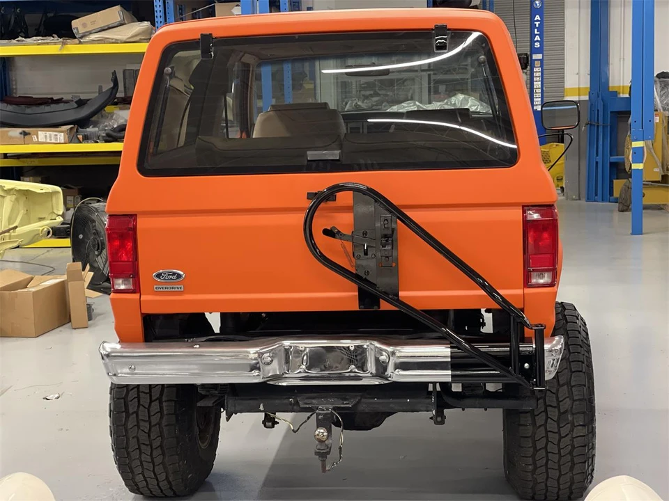 1984 Ford Bronco II - Image 8 of 19