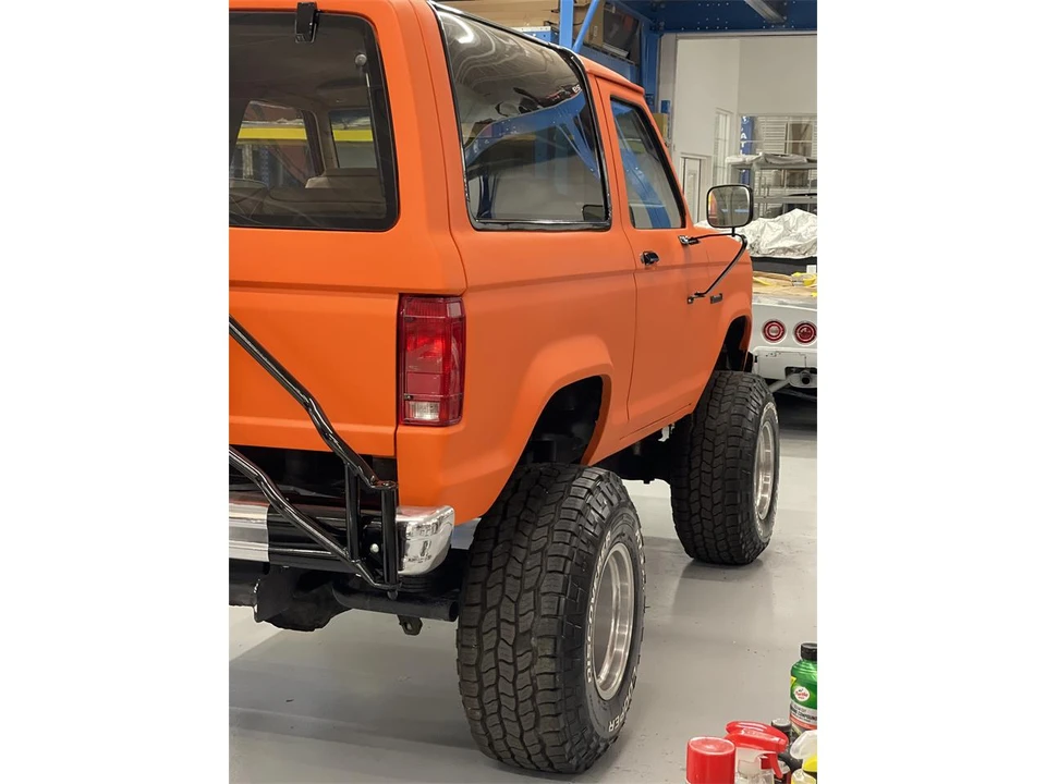 1984 Ford Bronco II - Image 9 of 19