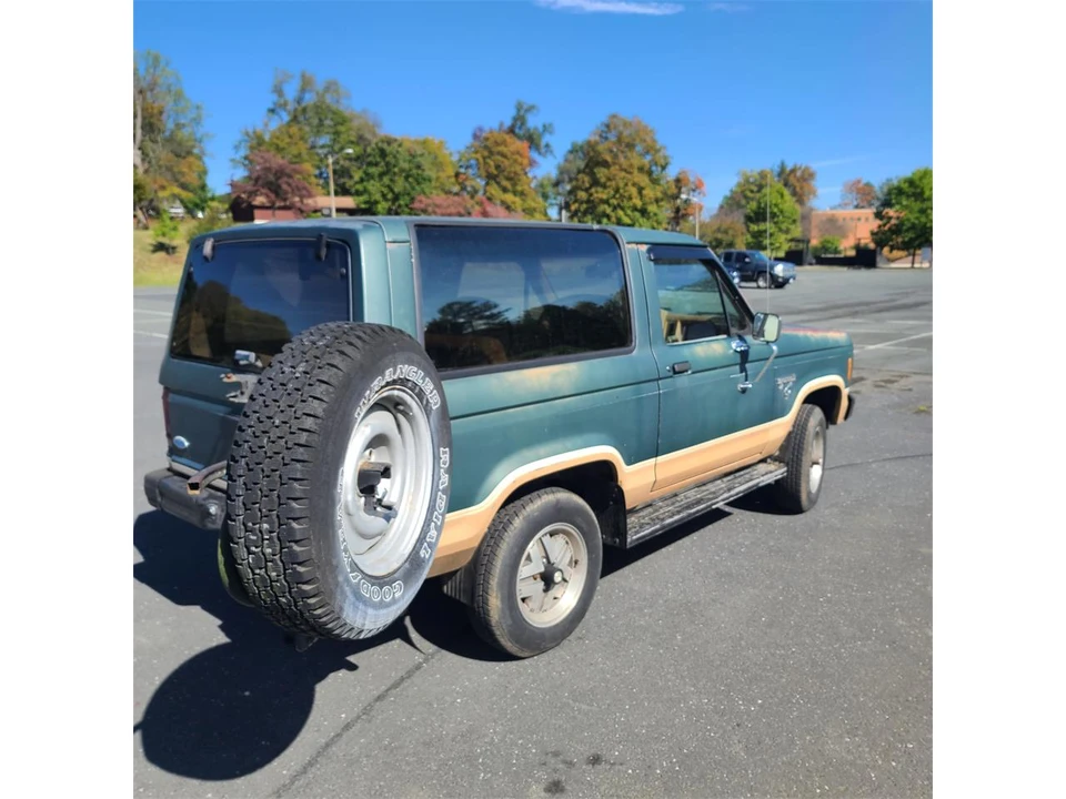 1984 Ford Bronco II - Image 6 of 26