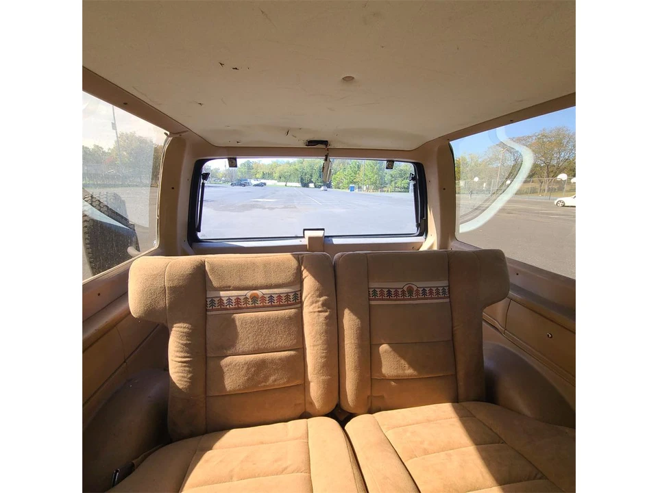 1984 Ford Bronco II - Image 19 of 26