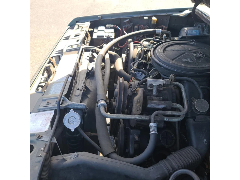 1984 Ford Bronco II - Image 24 of 26