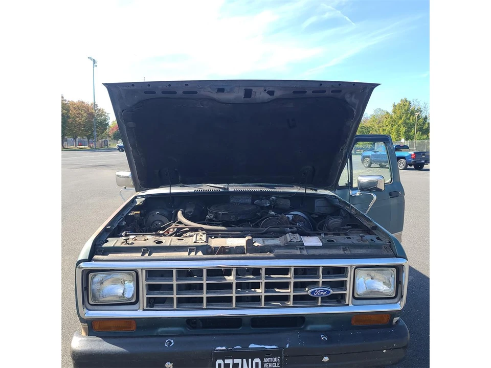 1984 Ford Bronco II - Image 23 of 26