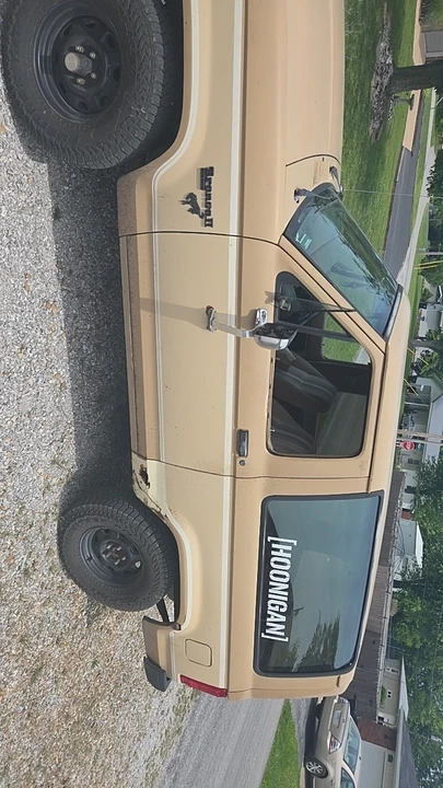 1984 Ford Bronco II - Image 5 of 5