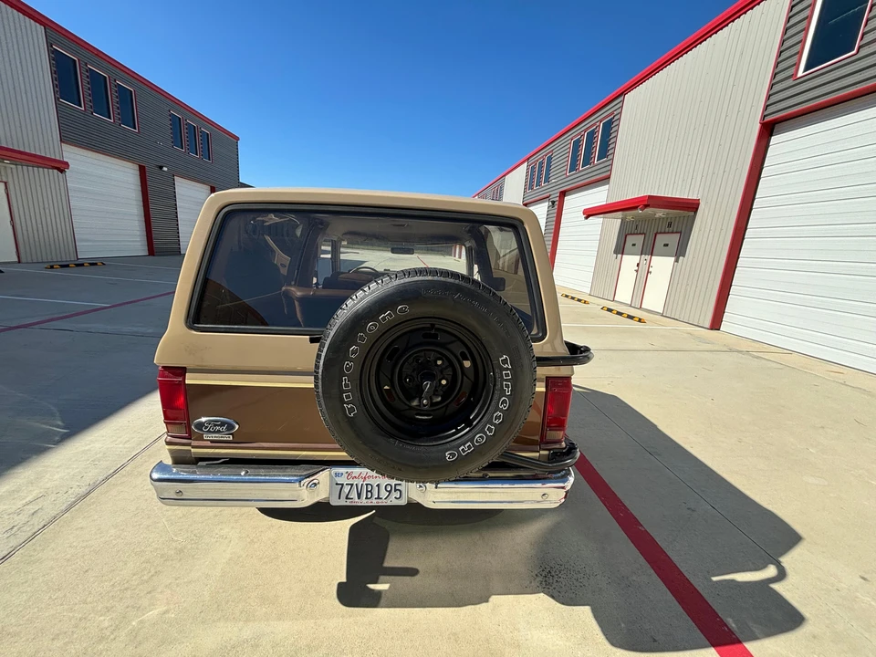 1984 Ford Bronco II - Image 12 of 31