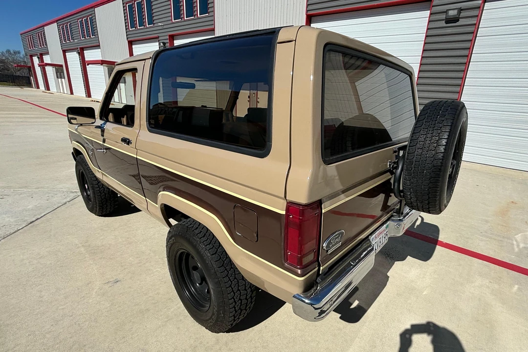 1984 Ford Bronco II - Image 4 of 31