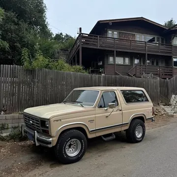 1984 Ford Bronco XLT