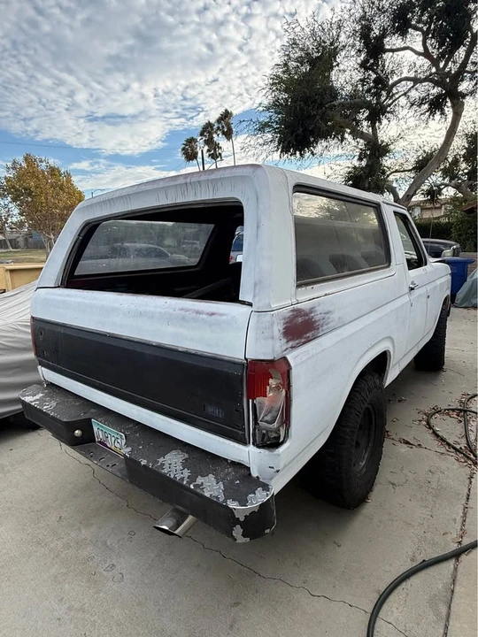 1984 Ford Bronco 3rd Gen - Image 5 of 8