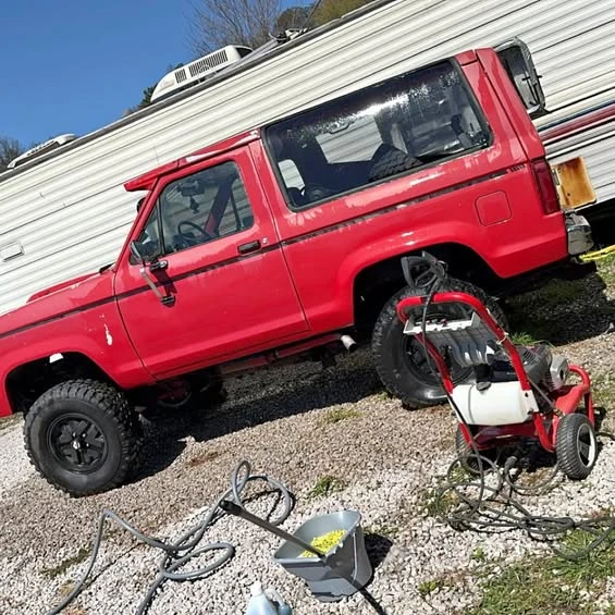 1984 Ford Bronco 3rd Gen - Image 1 of 1