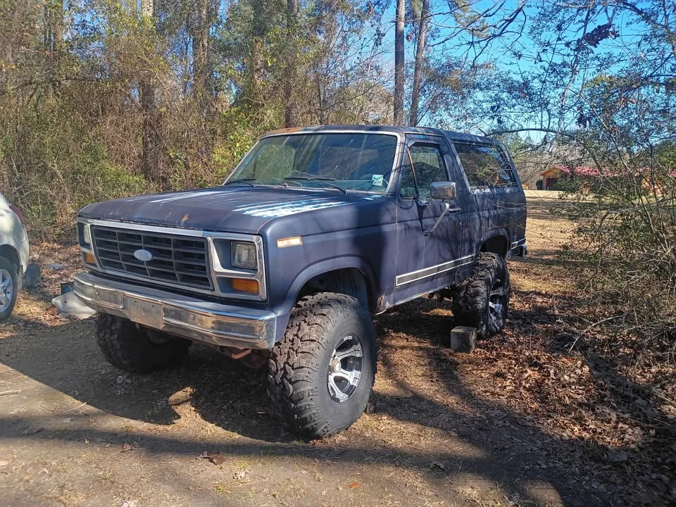 1984 Ford Bronco 3rd Gen - Image 2 of 13