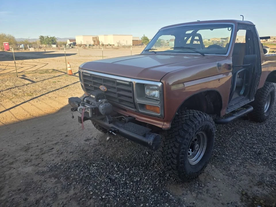 1984 Ford Bronco 3rd Gen - Image 2 of 8