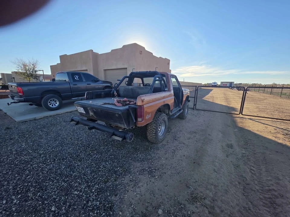 1984 Ford Bronco 3rd Gen - Image 5 of 8