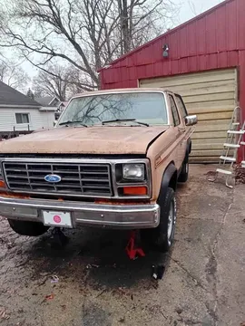 1984 Ford Bronco XLT Sport Utility 2D